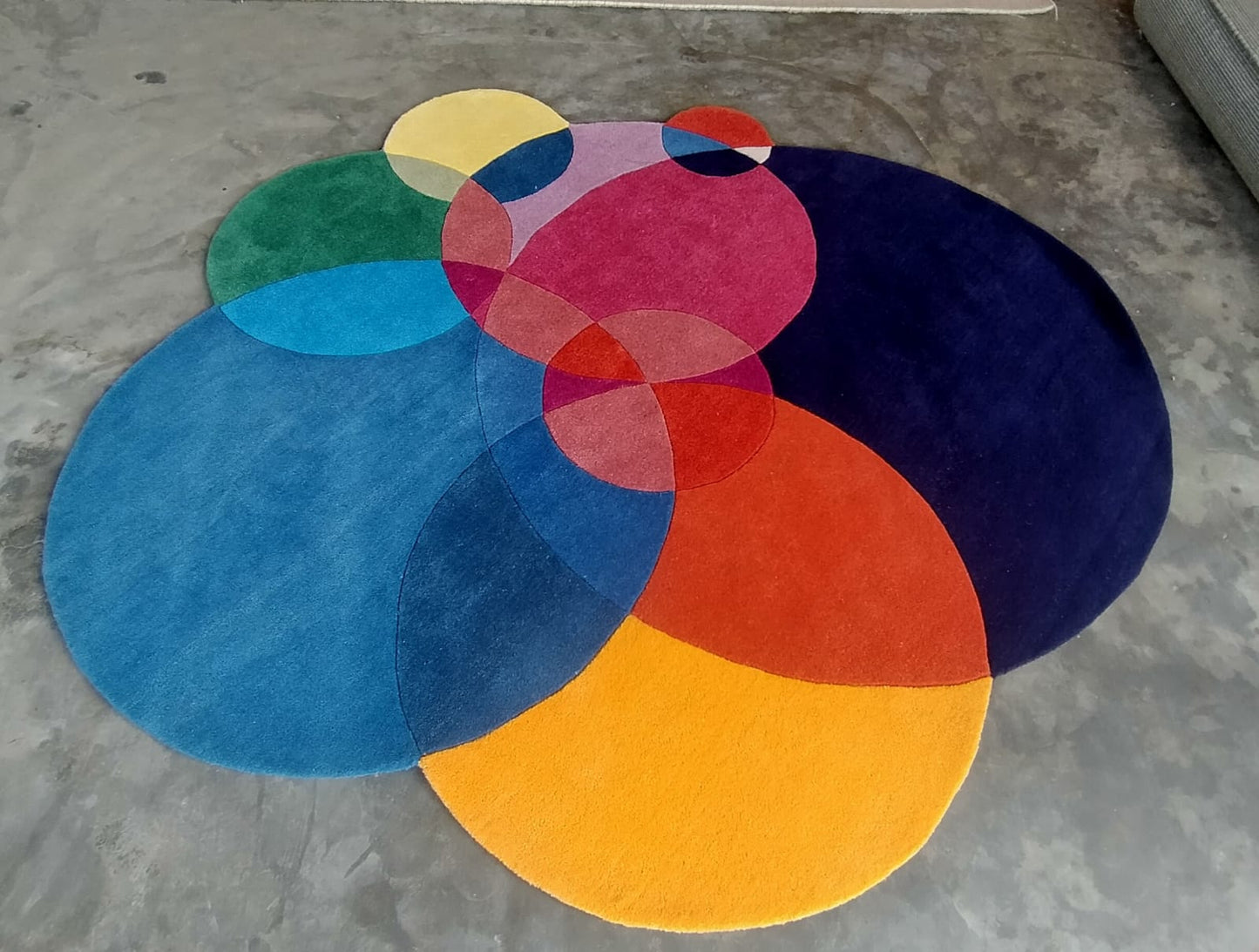 Tufted Hand Made Carpet