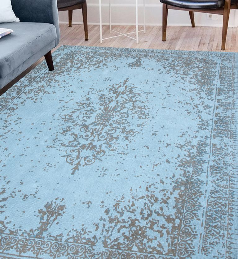 vintage flooring rug