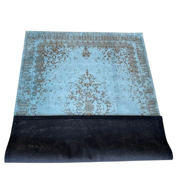 vintage flooring rug